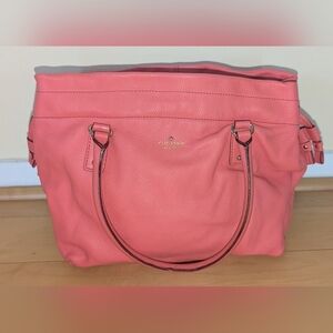 🌸 Kate Spade Darien Drawstring Leather Shoulder Bag – Coral & Gold, EUC